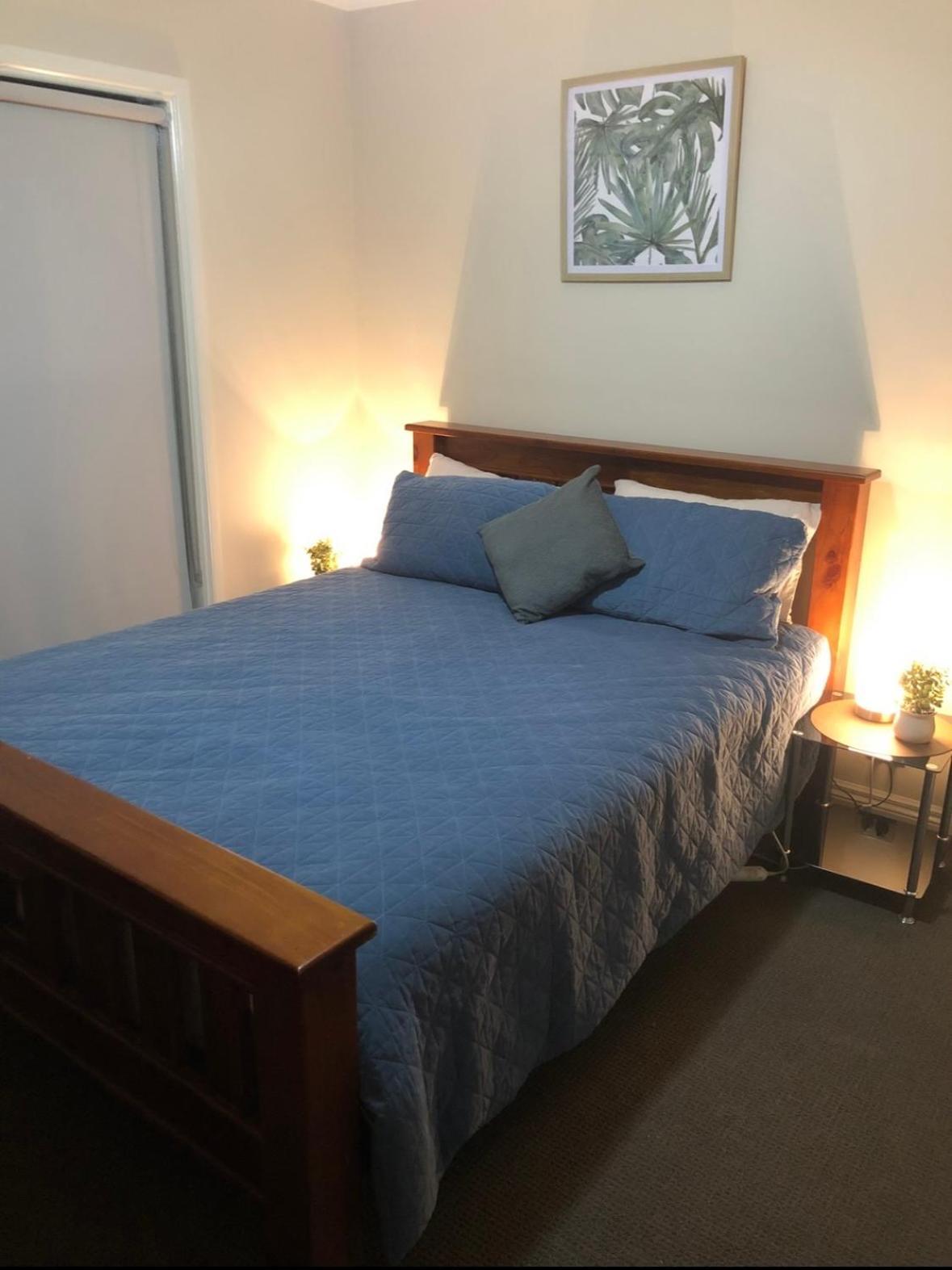 Semi-Private Half House With Games Room & Jacuzzi In Maiden Gully, Bendigo Luaran gambar